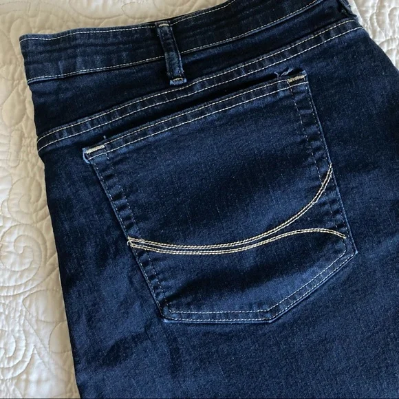 RIDER BY LEE JEANS - Picture 3 of 6